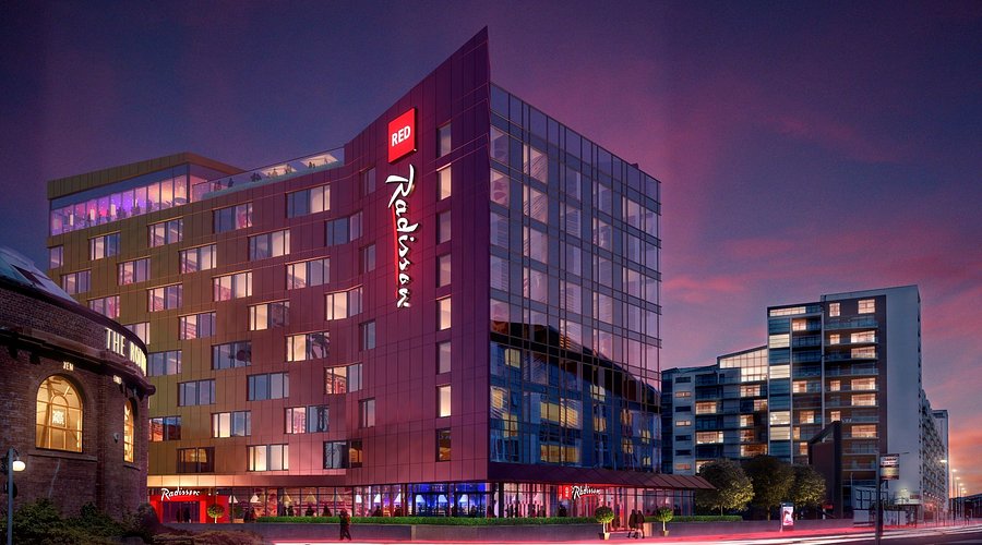 Radisson Red Hotel at Jainx Cyber City Greater Noida